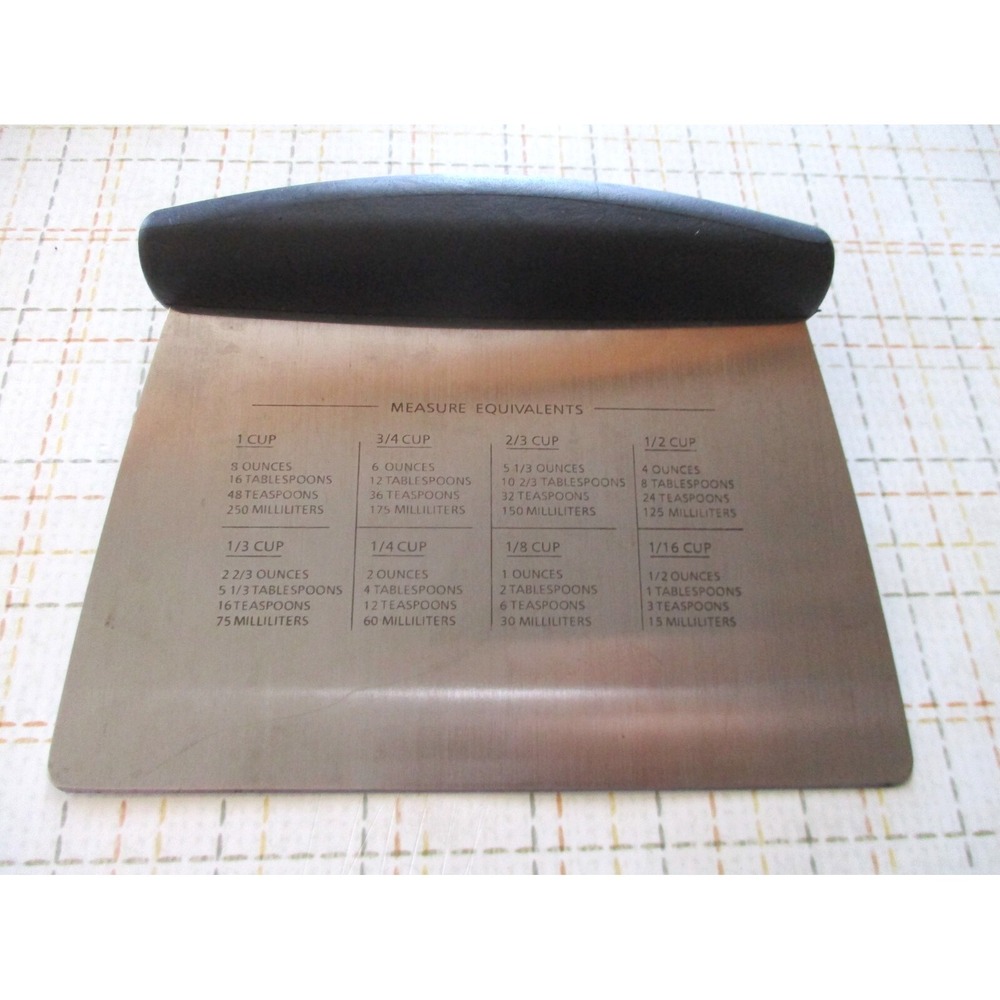 KitchenAid Bench Scraper Black 5-Inch Stainless Steel Baking Dough Cutter 6"